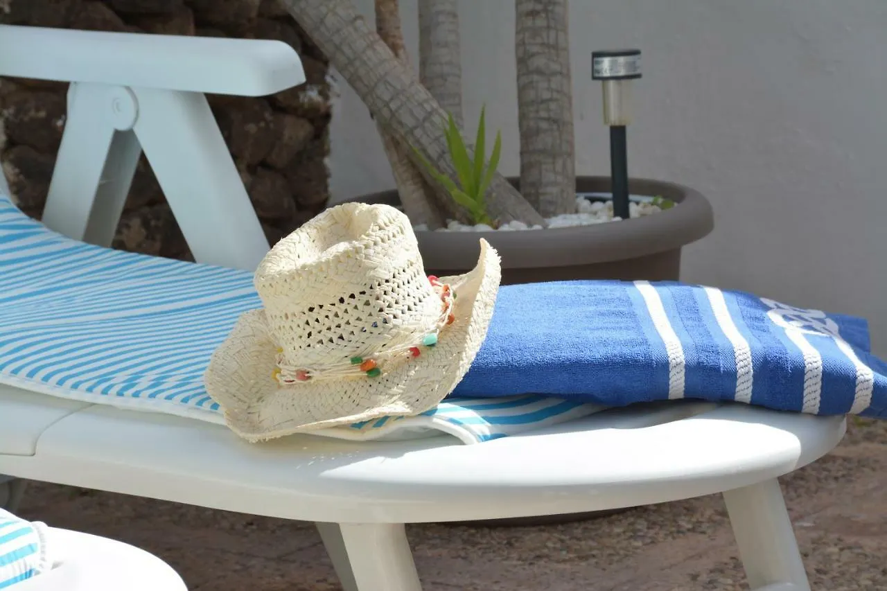 Apartment Ave Paraiso - Cozy And Sunny House Puerto del Carmen  Spain